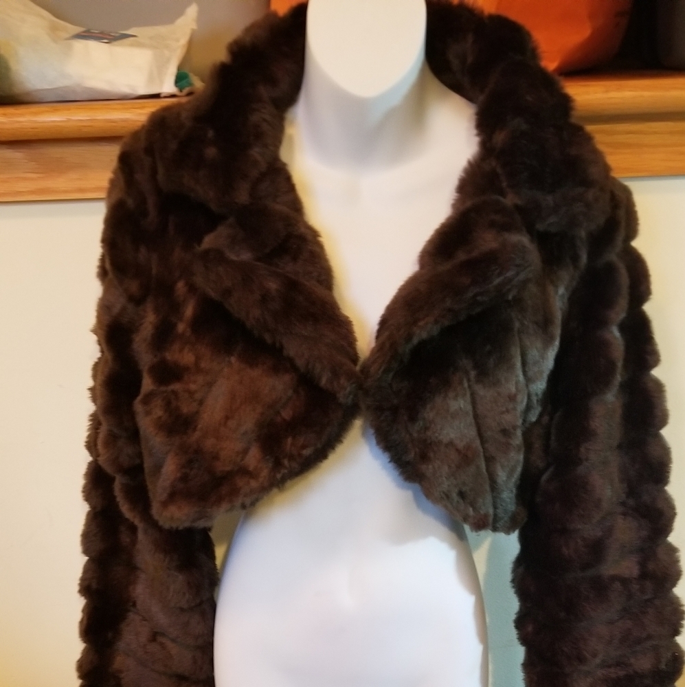 Jacket - Picture 1 of 4